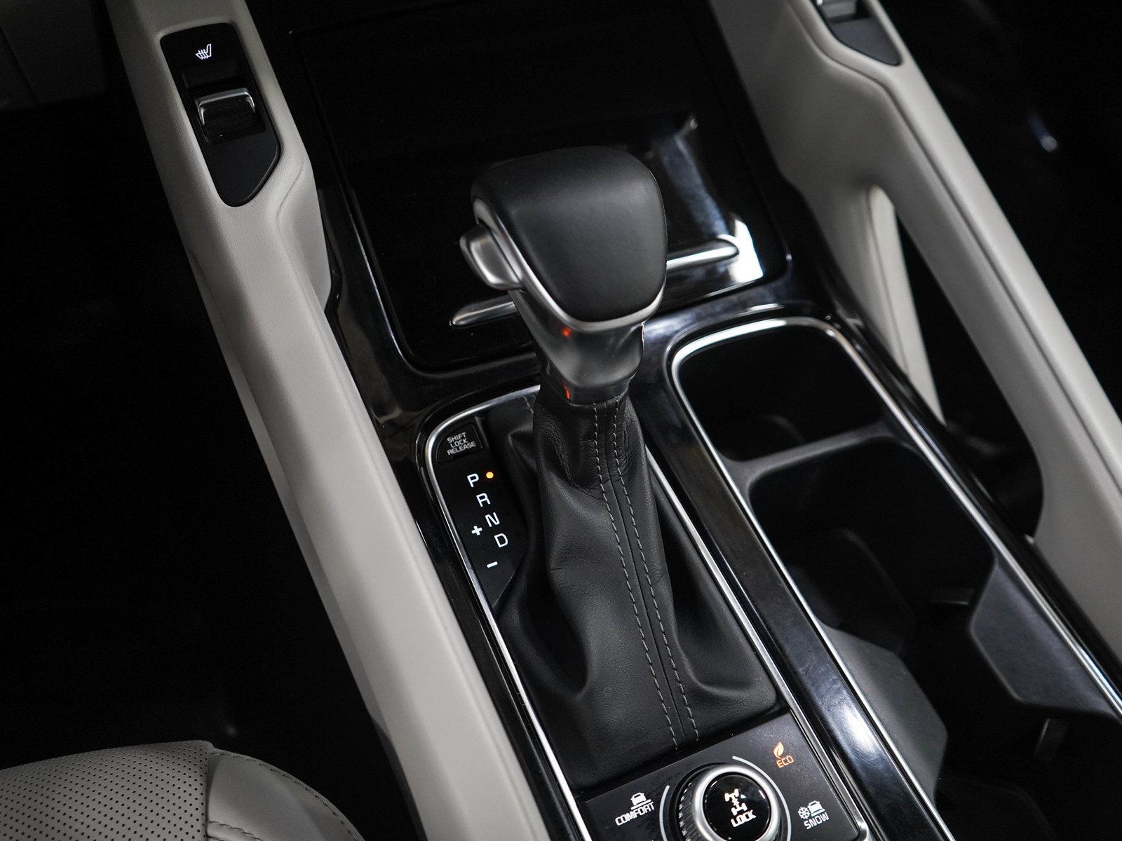 Used 2022 Kia Telluride S AWD/4WD image 23