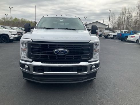New 2026 Ford F350 XL AWD/4WD image 2