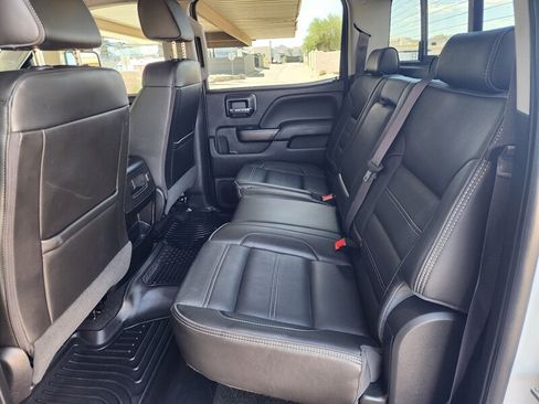 Used 2017 GMC Sierra 2500 Denali w/ Duramax Plus Package AWD/4WD image 71