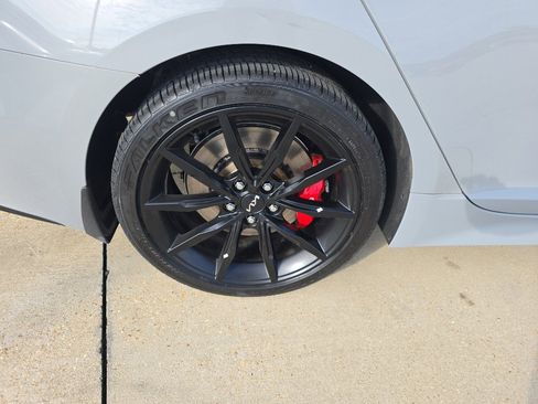 Used 2023 Kia Stinger GT2 w/ Option Group 015 image 16