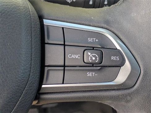 Certified 2023 Jeep Compass Altitude w/ Convenience Group image 19