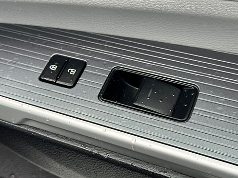 Certified 2025 Toyota Sienna XLE w/ XLE Plus Package image 23