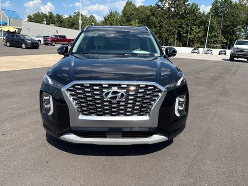 Used 2021 Hyundai Palisade Limited FWD image 2