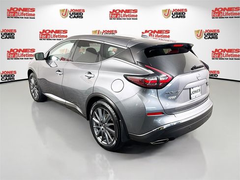 Used 2021 Nissan Murano SV w/ SV Special Edition Package image 2