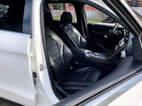 Used 2018 Mercedes-Benz GLC 300 image 7