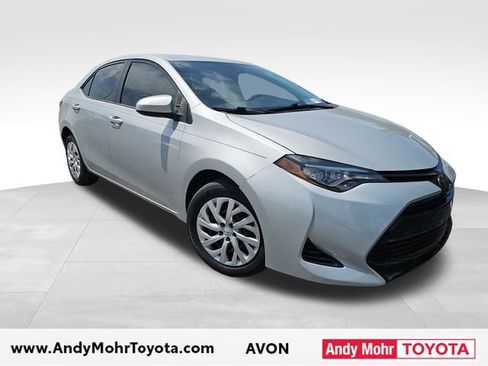 Used 2018 Toyota Corolla LE FWD image 1