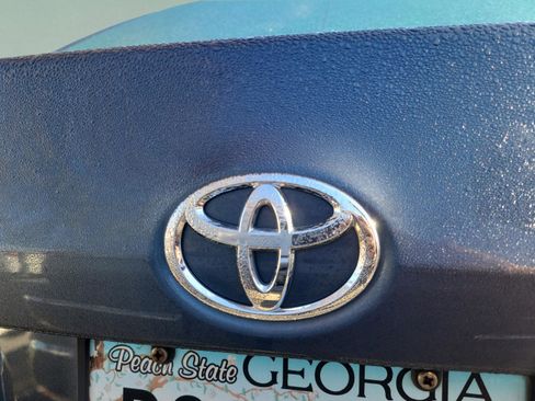 Used 2015 Toyota Corolla LE image 22