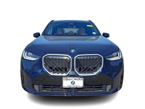 Used 2025 BMW X3 xDrive30i w/ Premium Package AWD/4WD image 2