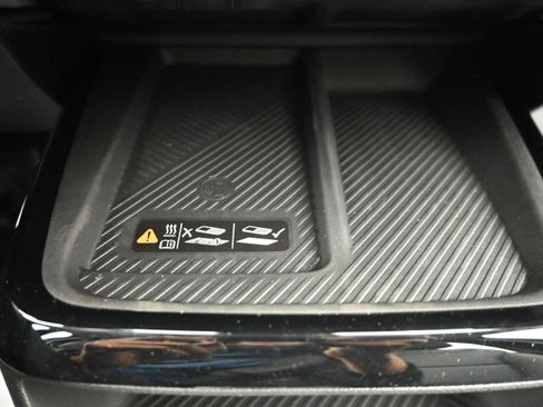 New 2027 Chevrolet Bolt RS w/ Technology Package FWD image 20