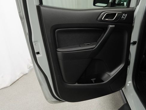 Used 2022 Ford Ranger Lariat w/ Tremor Off-Road Package image 46