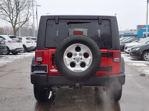 Used 2013 Jeep Wrangler Sport w/ Connectivity Group image 5