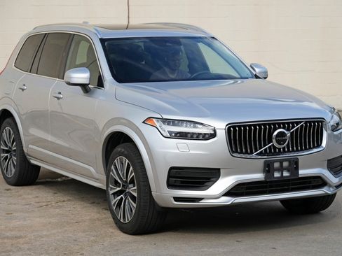 Used 2020 Volvo XC90 T8 Momentum w/ Protection Package Premier AWD/4WD image 52