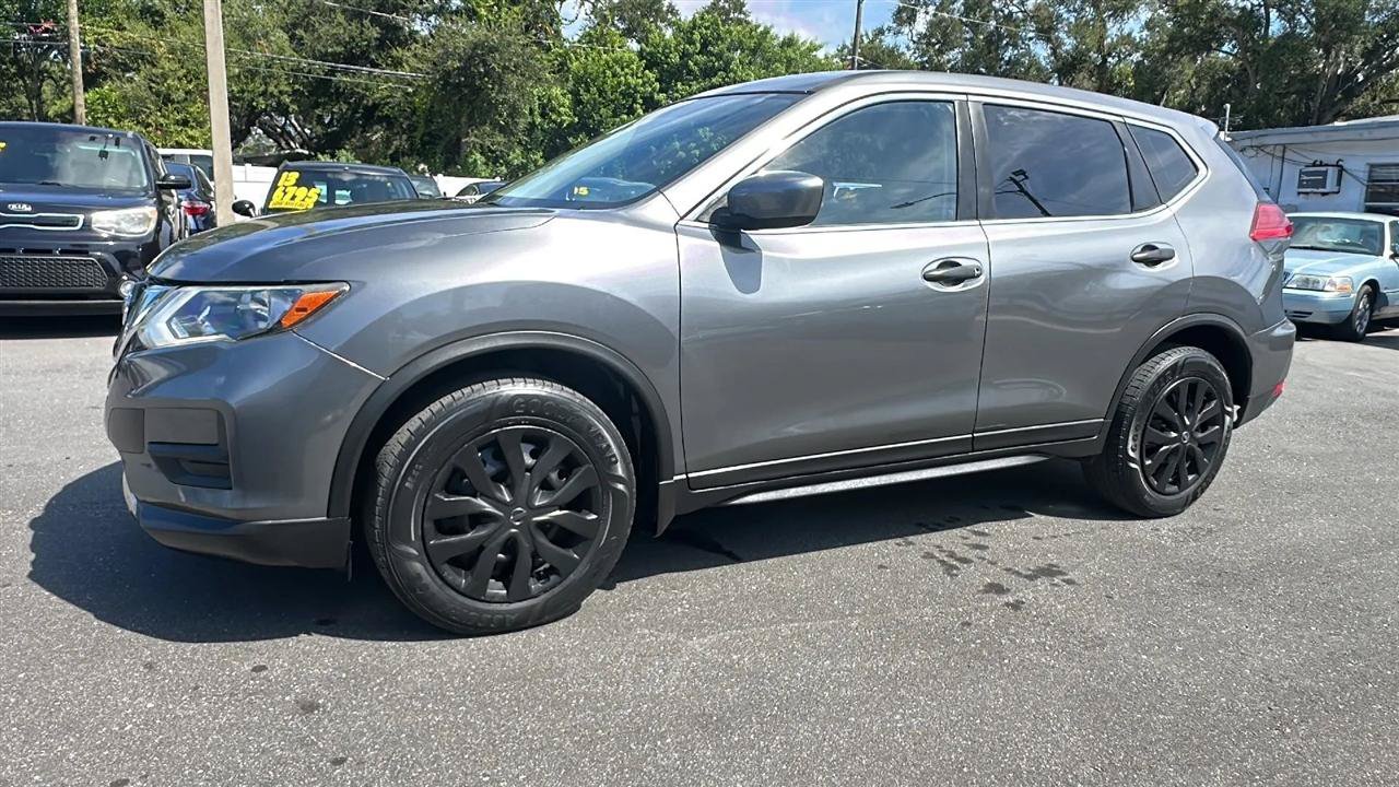 Used 2017 Nissan Rogue S FWD image 15