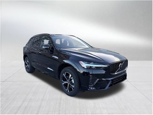 New 2026 Volvo XC60 B5 Core image 3
