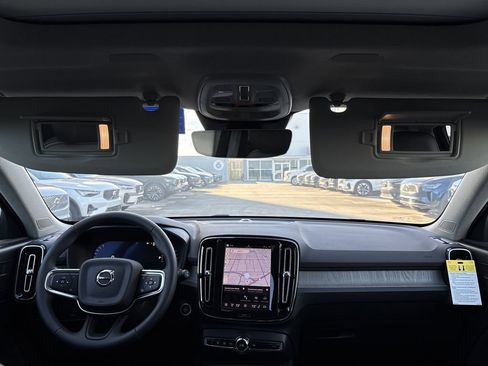 New 2026 Volvo XC40 B5 Ultra image 13