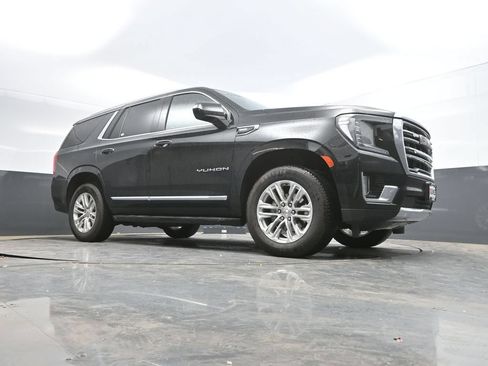 Used 2024 GMC Yukon SLT AWD/4WD image 35