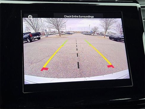 Used 2024 Jeep Grand Cherokee Laredo X image 18