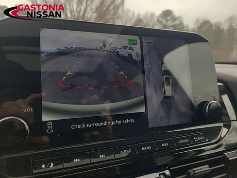 Used 2024 Nissan Pathfinder SL w/ SL Premium Package image 37