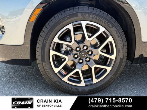 Used 2025 Chevrolet Blazer RS FWD image 33