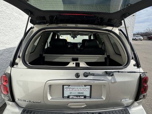 Used 2006 Chevrolet TrailBlazer LT w/ SS Package image 12