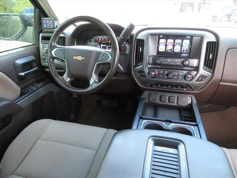 Used 2018 Chevrolet Silverado 1500 LT w/ All Star Edition image 12