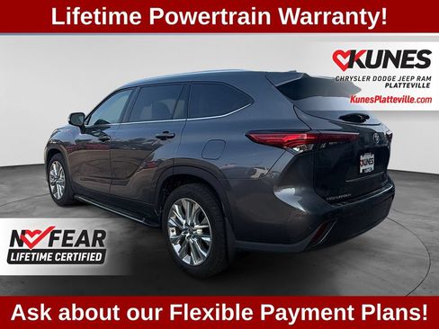 Used 2020 Toyota Highlander Limited AWD/4WD image 7