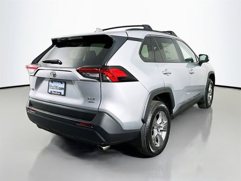 New 2025 Toyota RAV4 XLE image 7