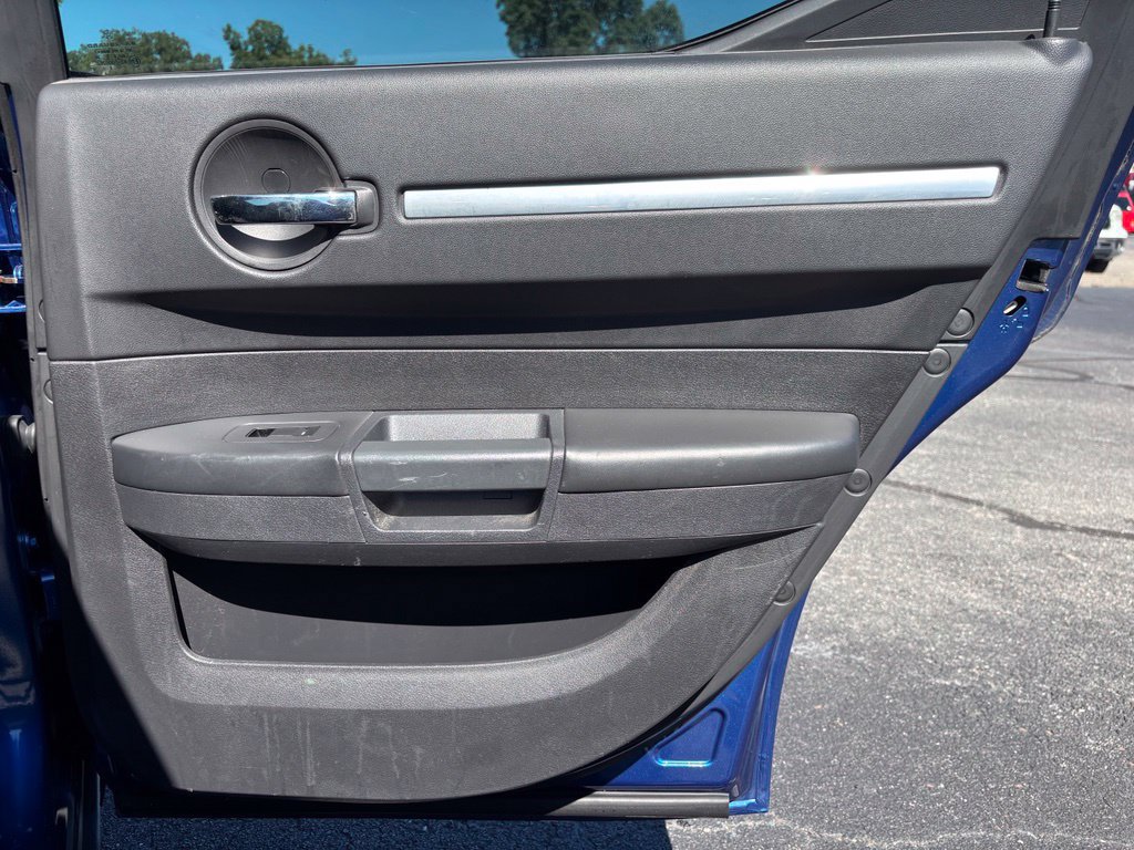 Used 2009 Dodge Charger SXT RWD image 23
