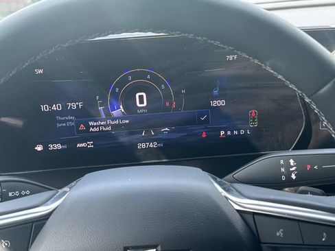 Used 2025 Chevrolet Traverse LT AWD/4WD image 20