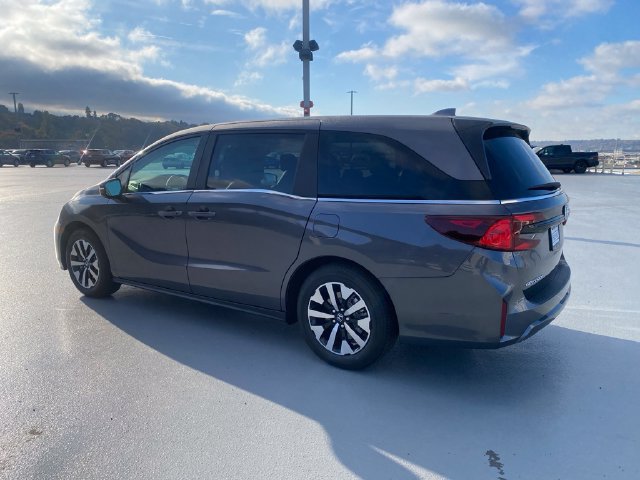 New 2027 Honda Odyssey EX-L image 9