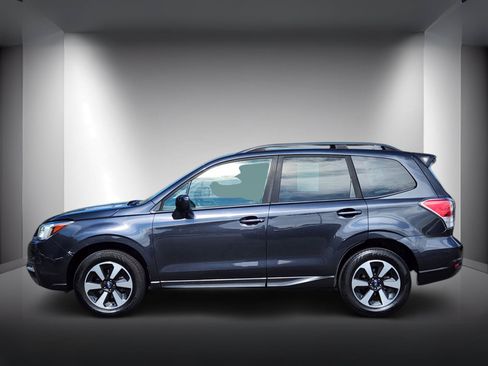 Used 2018 Subaru Forester 2.5i Premium w/ Popular Package #2A AWD/4WD image 2