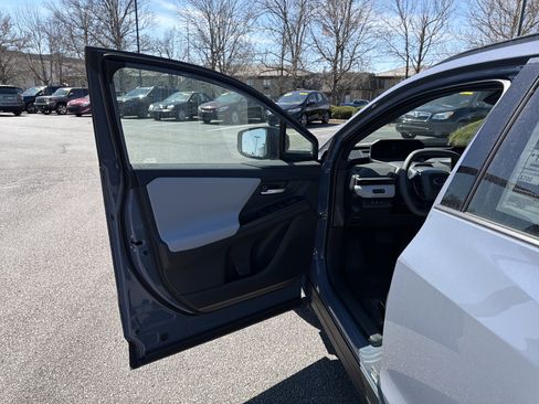 New 2026 Subaru Solterra Premium image 10