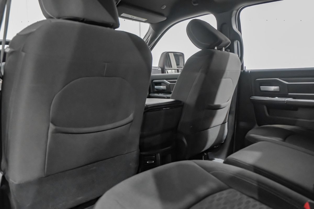 Used 2026 RAM 2500 Big Horn AWD/4WD image 38