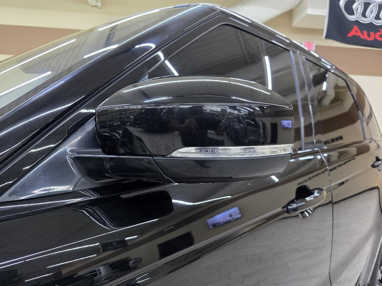 Used 2020 Land Rover Range Rover Sport HSE AWD/4WD image 11