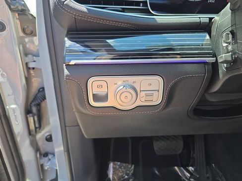 Certified 2025 Mercedes-Benz GLE 350 4MATIC image 37