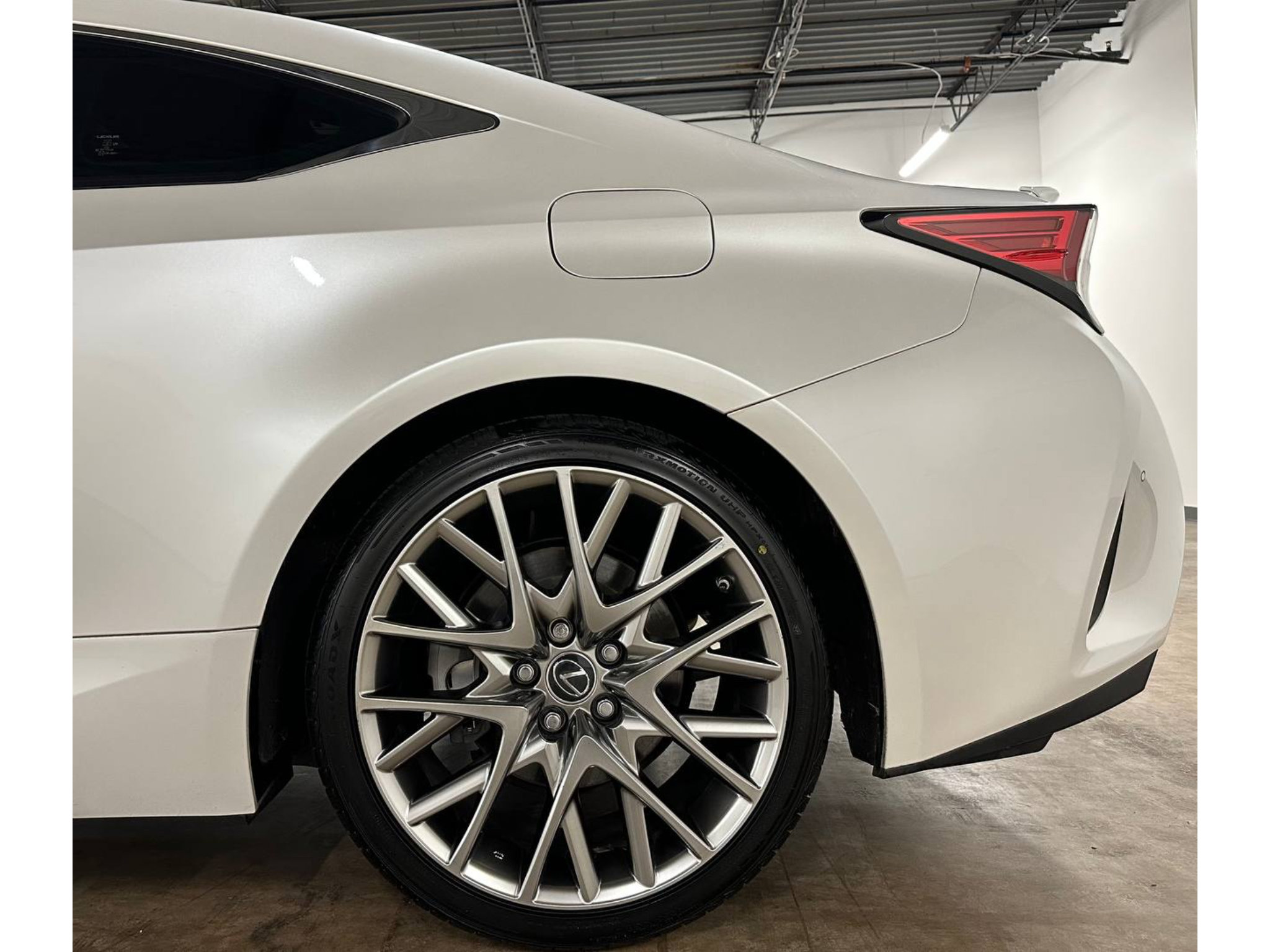 Used 2020 Lexus RC 350 w/ Premium Package RWD image 10