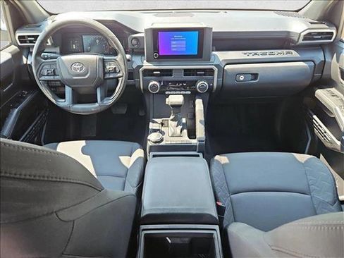 Used 2025 Toyota Tacoma SR image 17