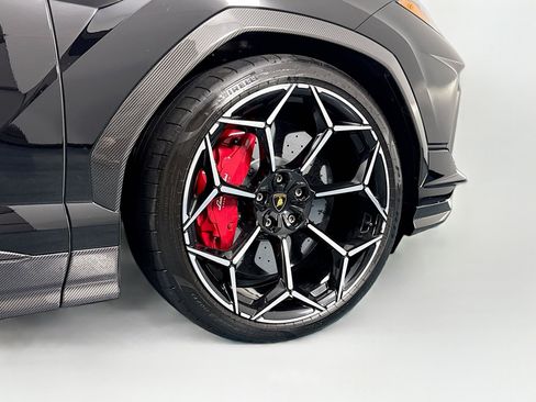 Used 2023 Lamborghini Urus Performante AWD/4WD image 52
