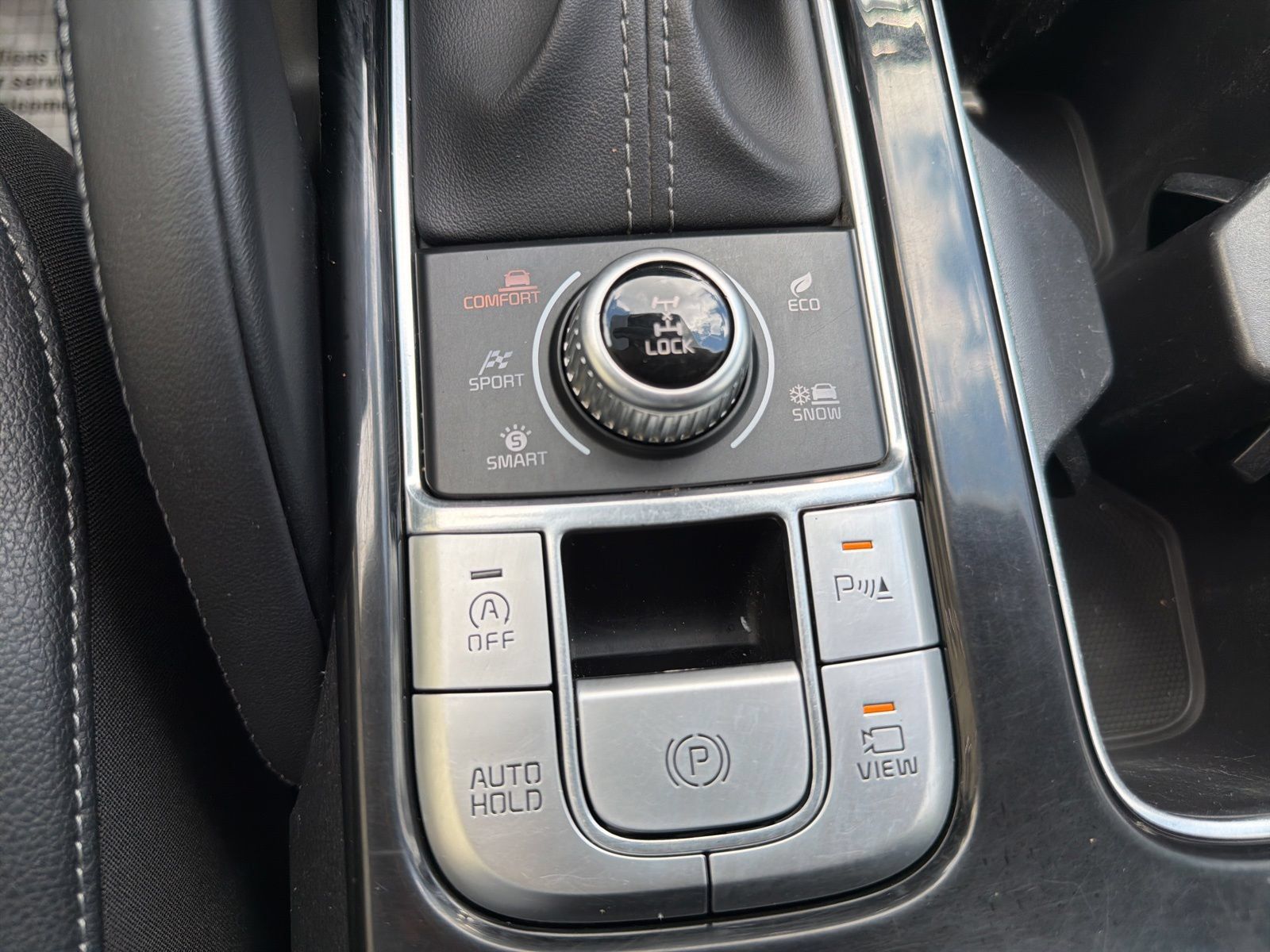 Used 2022 Kia Telluride SX w/ Nightfall Edition Package AWD/4WD image 30