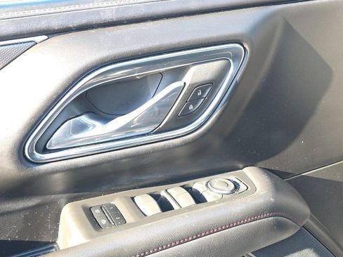 Used 2023 Chevrolet Suburban RST w/ Luxury Package image 12