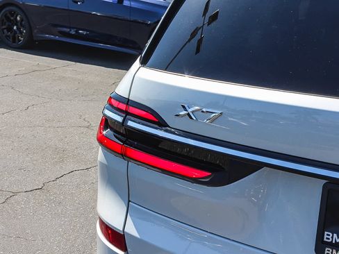 New 2027 BMW X7 xDrive40i AWD/4WD image 7
