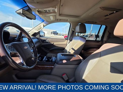 Used 2017 Chevrolet Suburban Premier image 11