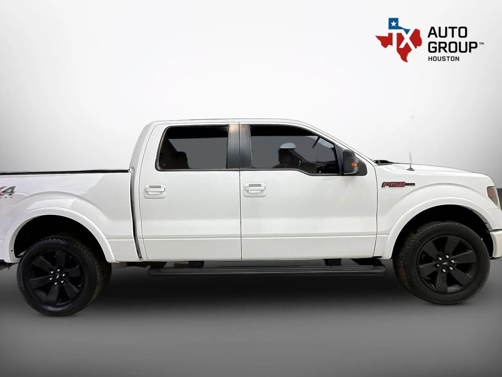Used 2014 Ford F150 FX4 w/ Equipment Group 402A Luxury AWD/4WD image 8