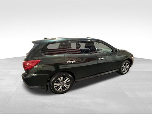 Used 2019 Nissan Pathfinder SL AWD/4WD image 11