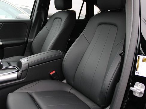 New 2025 Mercedes-Benz GLA 250 GLA 250 image 26