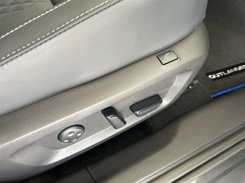 New 2025 Mitsubishi Outlander SEL Black Edition image 27