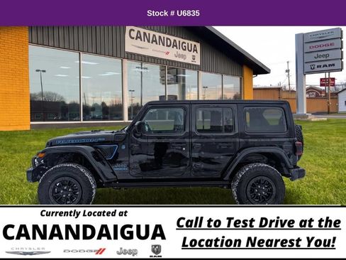 Used 2023 Jeep Wrangler Unlimited Rubicon 4xe AWD/4WD image 4