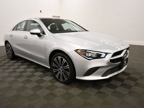 Used 2023 Mercedes-Benz CLA 250 4MATIC w/ Premium Package image 10