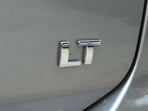 Used 2024 Chevrolet Equinox LT FWD image 6