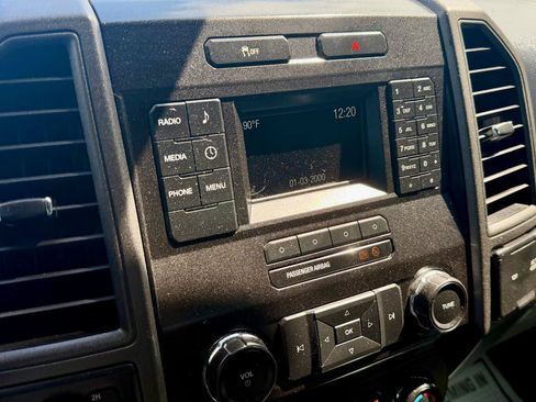 Used 2019 Ford F250 XL w/ Power Equipment Group AWD/4WD image 20
